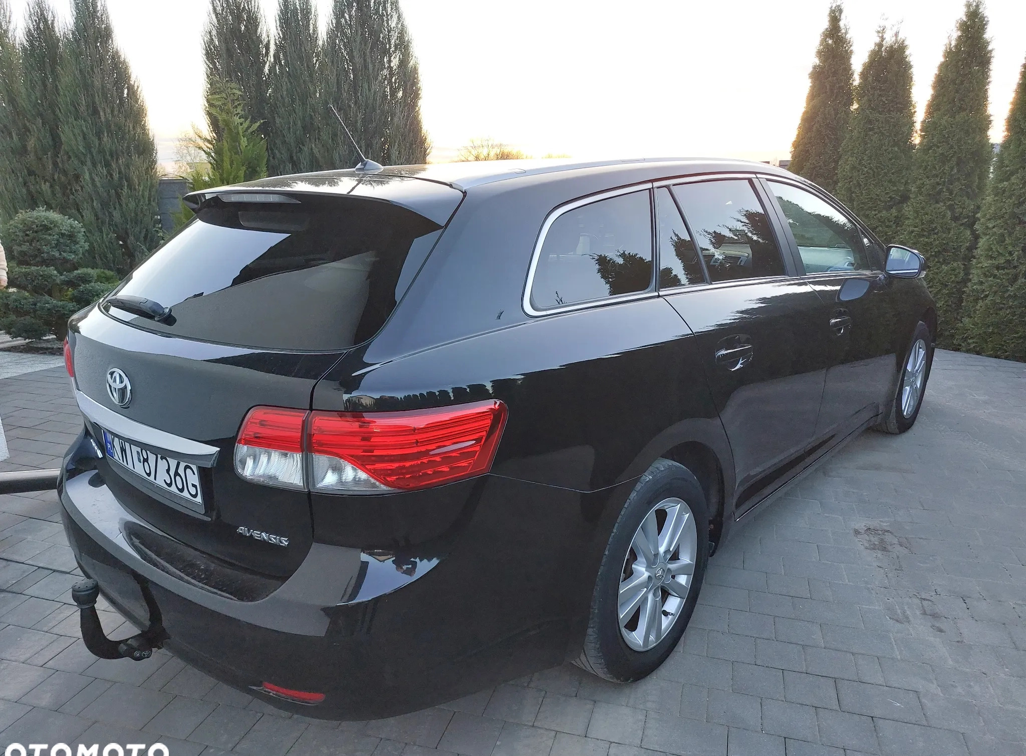 Toyota Avensis cena 43900 przebieg: 150000, rok produkcji 2012 z Kraków małe 254